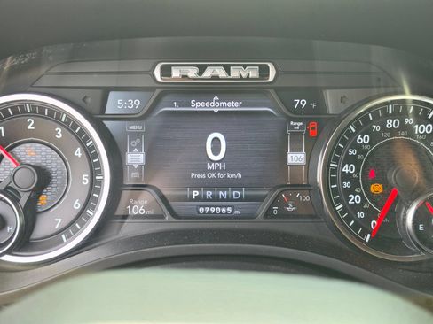Used 2019 RAM 1500 Big Horn AWD/4WD image 12