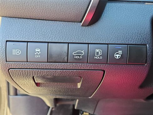 Used 2024 Toyota Camry SE w/ Cold Weather Package image 20