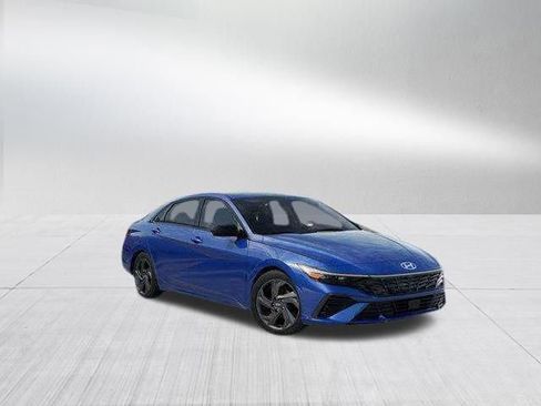 New 2026 Hyundai Elantra Sport image 2