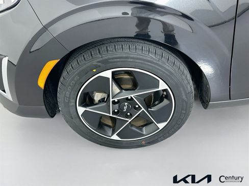 Certified 2023 Kia Soul EX FWD image 30