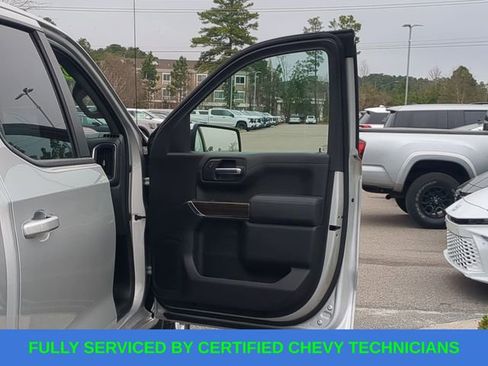 Used 2022 Chevrolet Silverado 1500 LT w/ Z71 Off-Road Package image 46