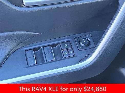 Used 2024 Toyota RAV4 XLE image 33