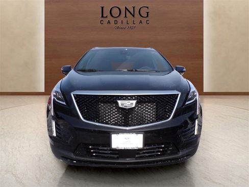 New 2026 Cadillac XT5 Sportv w/ LPO, Onyx Lite Package image 2