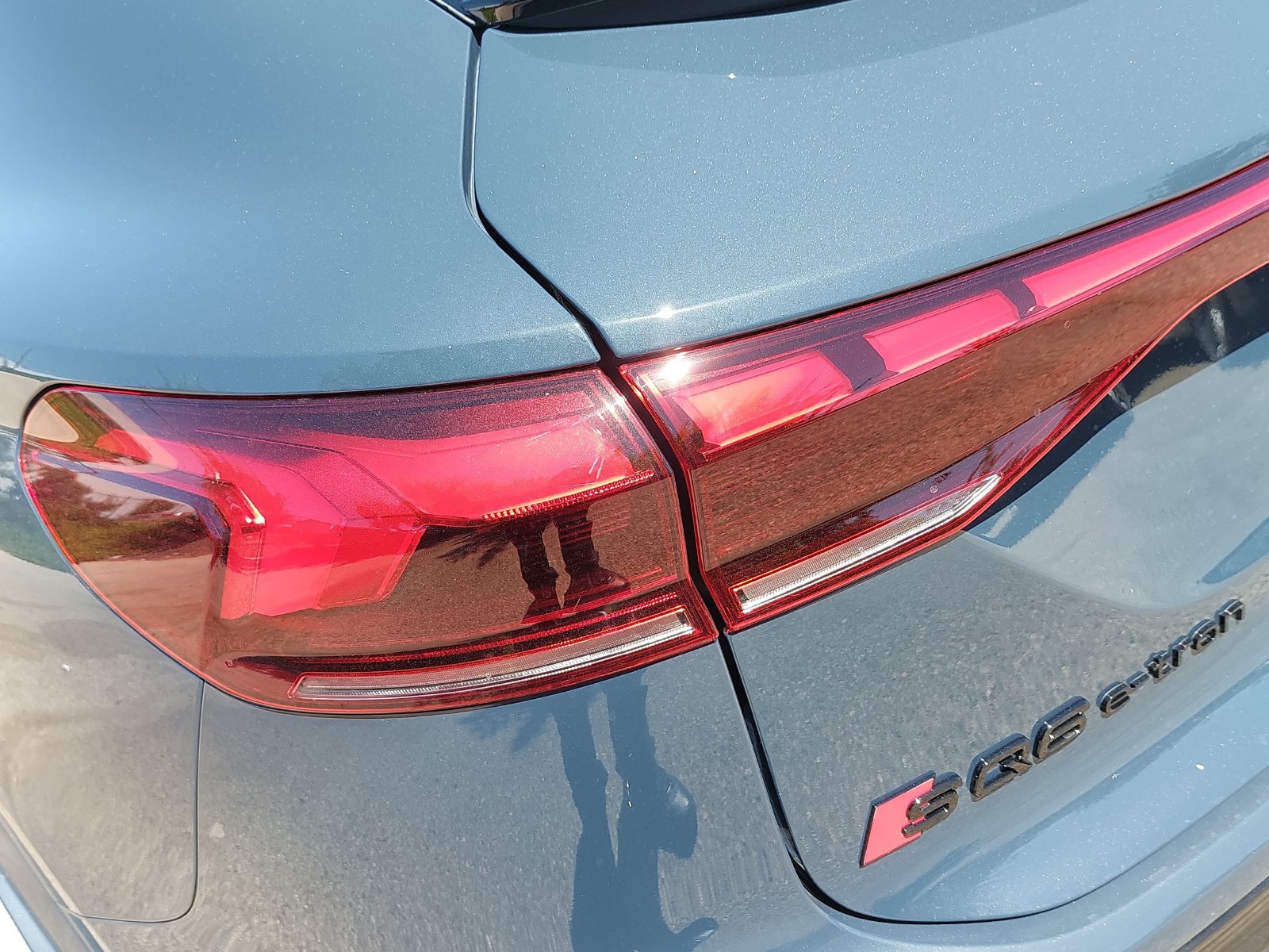 New 2027 Audi SQ6 e-tron Premium Plus AWD/4WD image 38