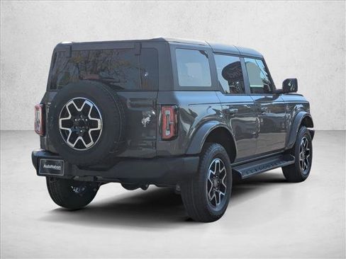 New 2025 Ford Bronco Outer Banks image 2