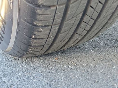 Used 2024 Kia Sportage EX image 32