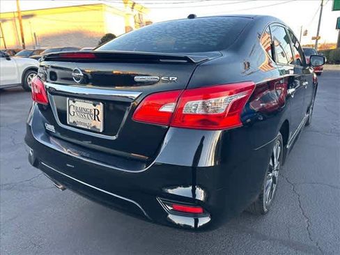 Used 2019 Nissan Sentra SR w/ Exterior Package image 3