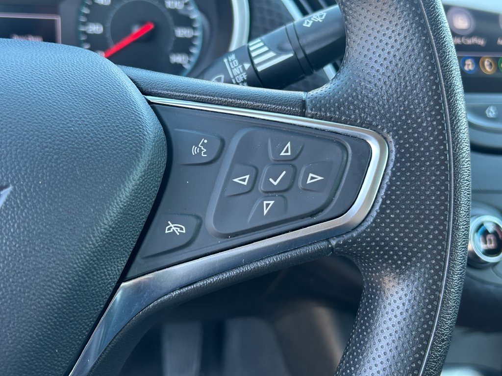 Used 2025 Chevrolet Malibu LT FWD image 18