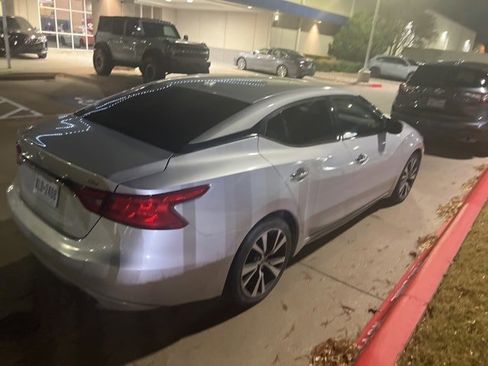 Used 2017 Nissan Maxima 3.5 S image 4