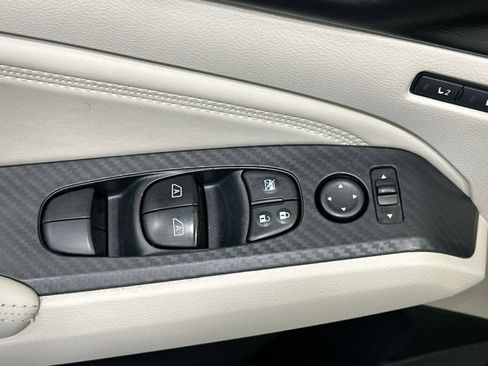 Used 2019 Nissan Altima 2.5 Platinum image 15