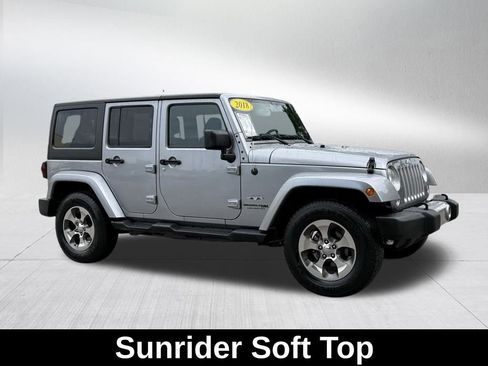 Certified 2018 Jeep Wrangler Unlimited Sahara image 4