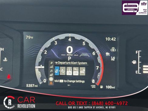 Used 2024 Toyota Tacoma SR RWD image 22