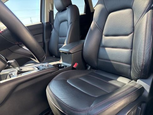 Used 2023 MAZDA CX-5 Carbon Edition image 7
