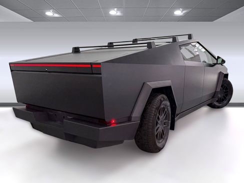 Used 2025 Tesla Cybertruck Cyberbeast image 18