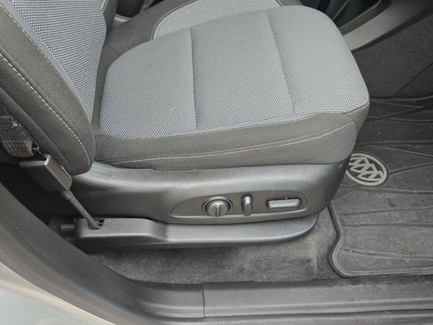 Used 2020 Buick Enclave Preferred image 27