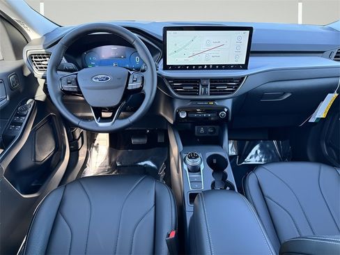 New 2026 Ford Escape Platinum w/ Premium Technology Package image 5