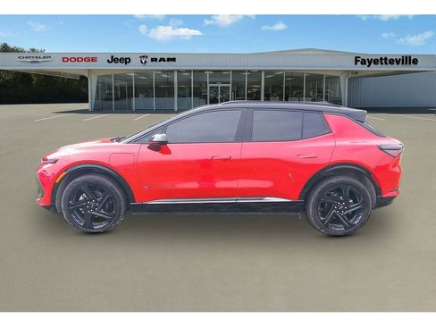 Used 2025 Chevrolet Equinox EV RS image 6