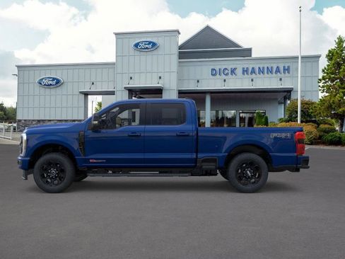 New 2026 Ford F250 Lariat w/ Black Appearance Package image 4