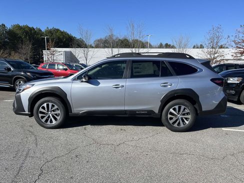 New 2025 Subaru Outback Premium w/ Popular Package #1A image 2