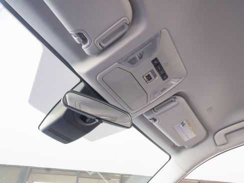 Used 2024 Toyota RAV4 Adventure image 14