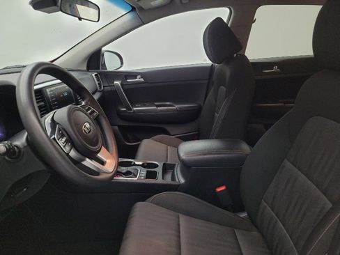 Used 2020 Kia Sportage LX AWD/4WD image 17