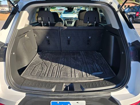 Used 2023 Chevrolet TrailBlazer LT image 23