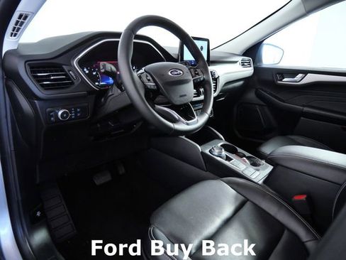 Used 2022 Ford Escape SEL image 15