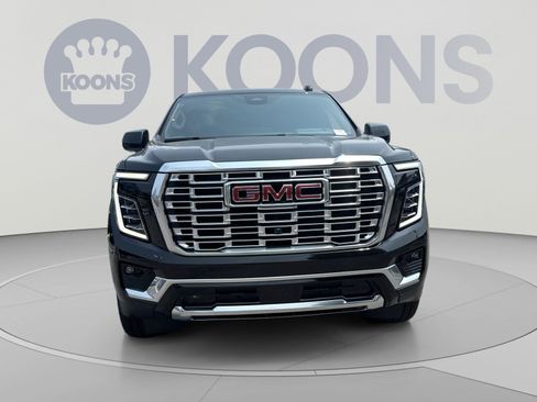 New 2026 GMC Yukon XL Denali w/ Denali Reserve Package AWD/4WD image 10