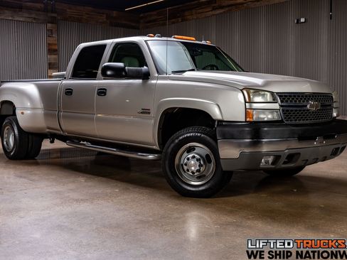 Used 2005 Chevrolet Silverado 3500 LT w/ Heavy-Duty Power Package image 1