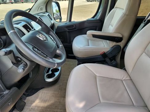 Used 2021 RAM ProMaster 1500 w/ Convenience Group FWD image 12