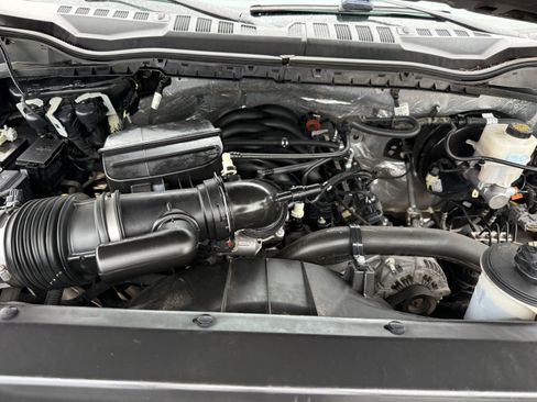 Used 2021 Ford F250 XLT w/ XLT Value Package AWD/4WD image 30