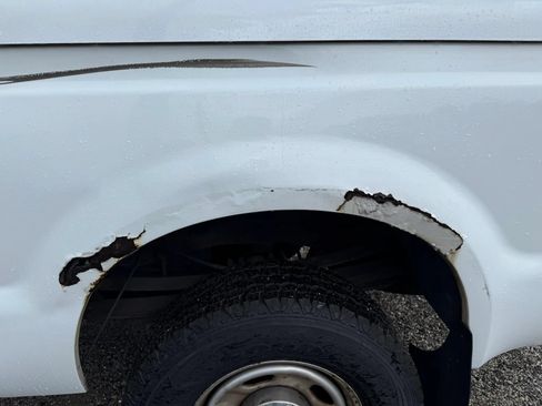 Used 2010 Ford F350 XL AWD/4WD image 4