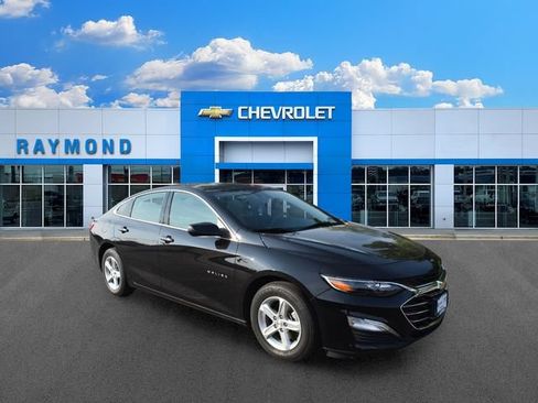 Used 2025 Chevrolet Malibu LS w/ LPO, Floor Liner Package FWD image 10