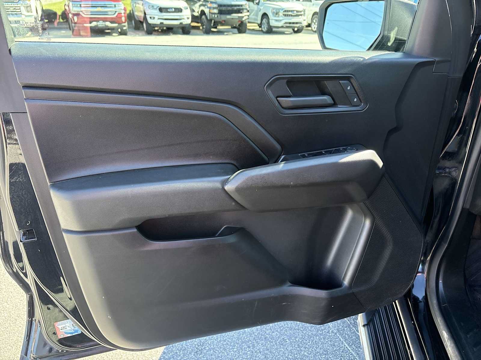 Used 2023 Chevrolet Colorado Trail Boss AWD/4WD image 22