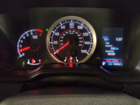 Used 2021 Toyota Corolla SE FWD image 23