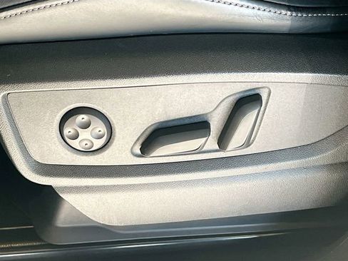 Used 2024 Audi SQ5 Premium Plus w/ Premium Plus Package image 13