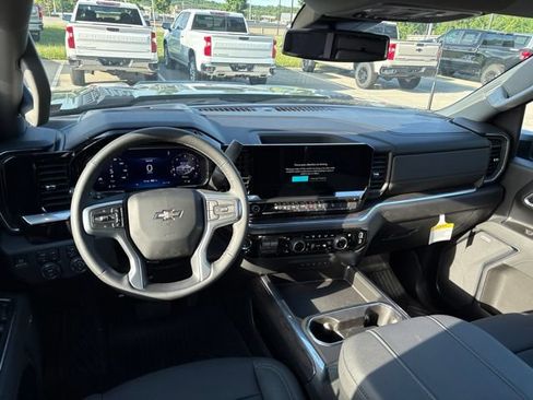 New 2026 Chevrolet Silverado 3500 LTZ w/ LTZ Plus Package AWD/4WD image 6