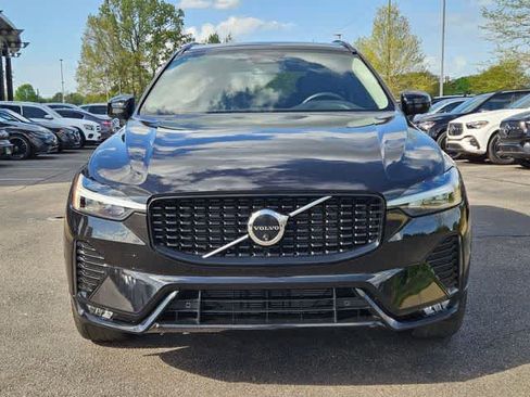 Used 2024 Volvo XC60 B5 Plus w/ Protection Package Premier AWD/4WD image 4
