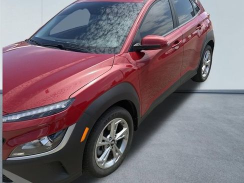 Used 2022 Hyundai Kona SEL w/ Winter Weather Package AWD/4WD image 7