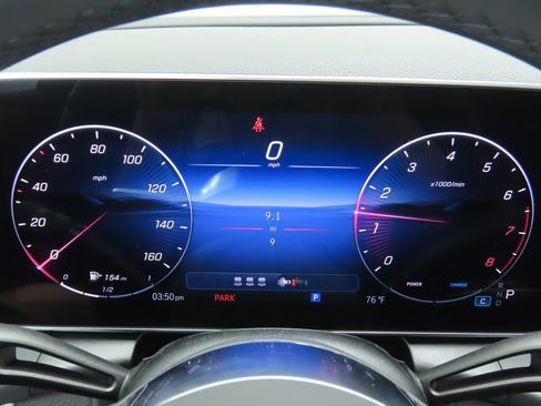 Used 2026 Mercedes-Benz GLC 300 image 31