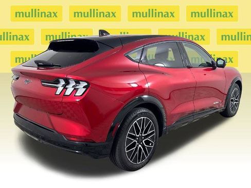 Certified 2024 Ford Mustang Mach-E Premium AWD/4WD image 4