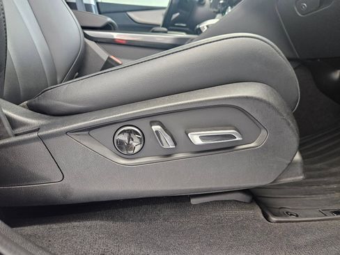 Used 2023 Acura MDX SH-AWD image 31