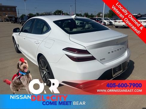 Used 2025 Genesis G70 2.5T AWD/4WD image 3