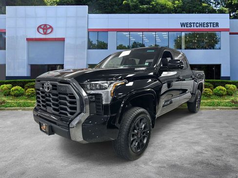 New 2025 Toyota Tundra Platinum image 5