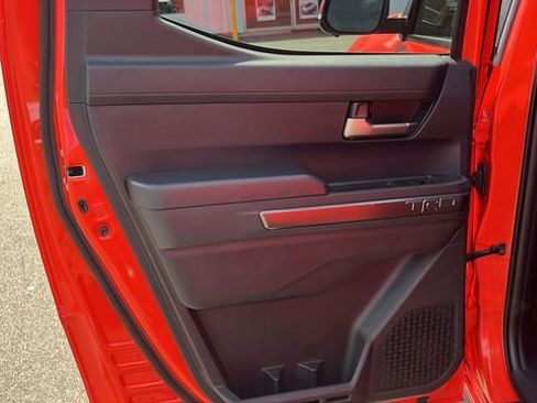 Used 2024 Toyota Tacoma TRD Sport image 20