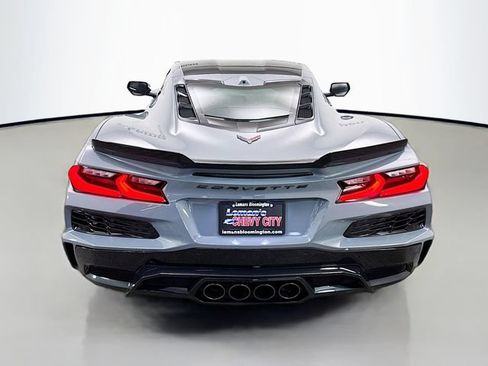 Used 2024 Chevrolet Corvette Z06 RWD image 6