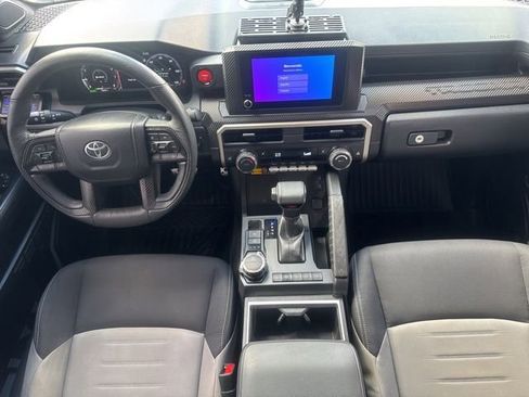 Used 2024 Toyota Tacoma TRD Sport w/ TRD Sport Upgrade Package AWD/4WD image 35