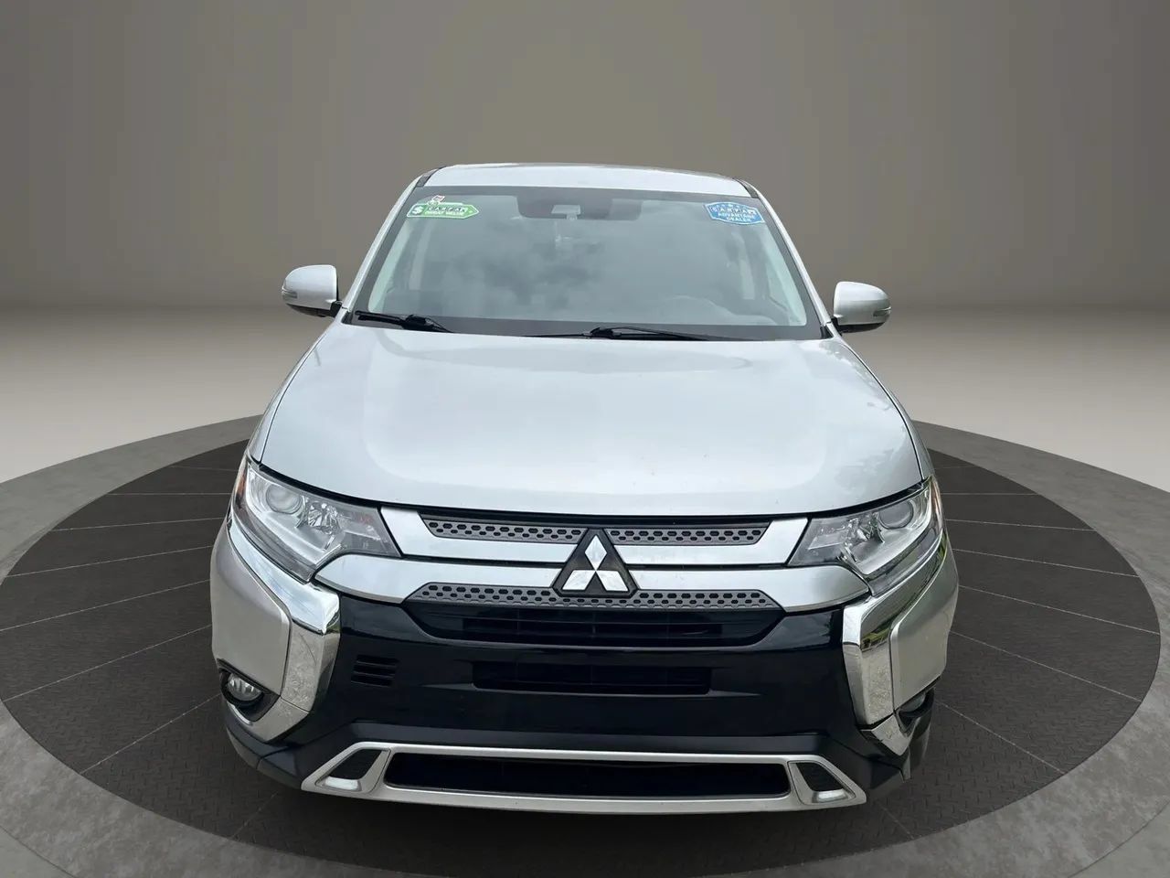 Used 2020 Mitsubishi Outlander ES AWD/4WD image 2
