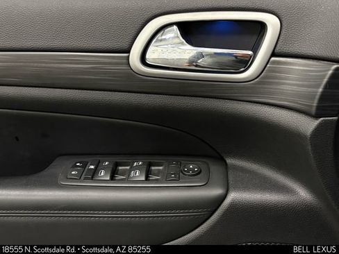 Used 2022 Jeep Grand Cherokee Laredo X RWD image 11
