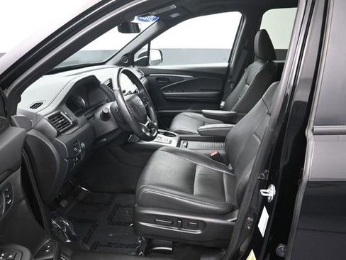 Certified 2023 Honda Passport EX-L image 9